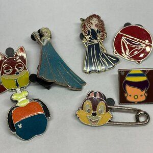 Disney Mixed Pin Collection Lot 7
